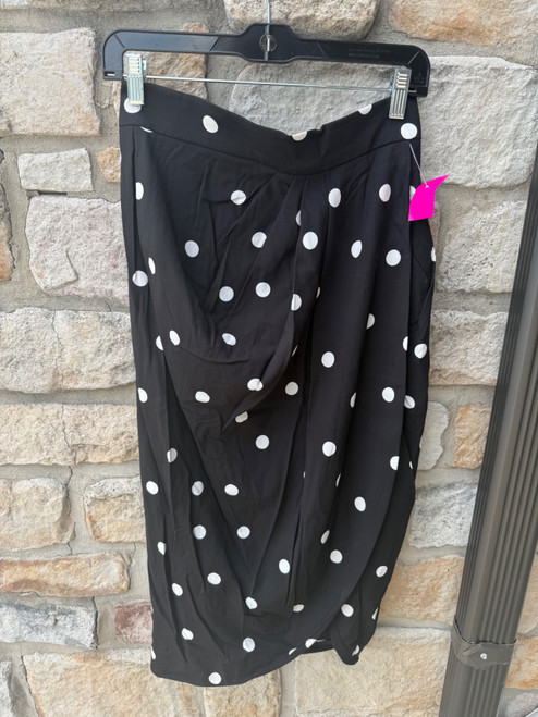 Vist Large View of Product Image Which is Used Dolce & Gabbana Skirt M-8/10