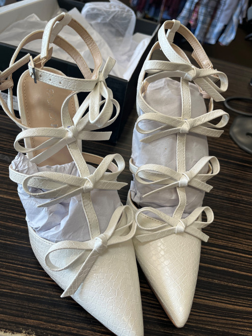 Vist Large View of Product Image Which is Used Fashion Nova Low Heels 7
