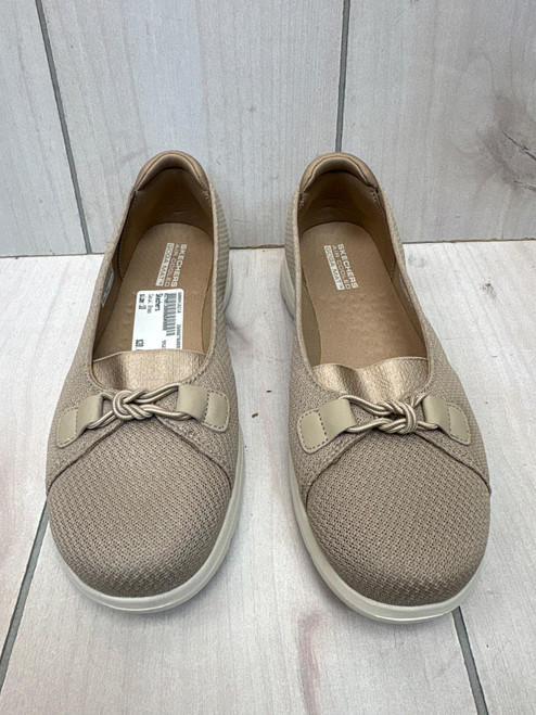 Vist Large View of Product Image Which is Used Skechers Casual Shoes 10