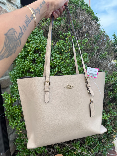 Vist Large View of Product Image Which is Used Coach Large Leather Handbag