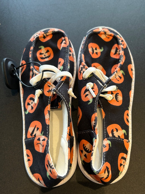 Vist Large View of Product Image Which is Used Unbranded Flats 5.5
