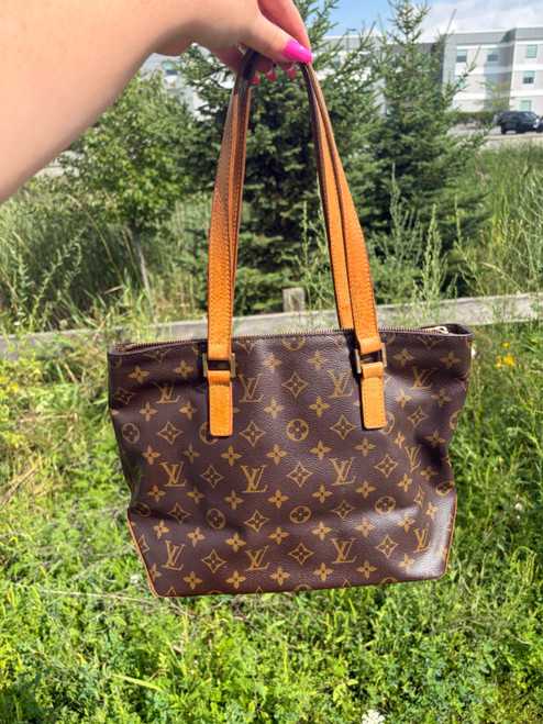 Vist Large View of Product Image Which is Used Louis Vuitton Large Leather Handbag