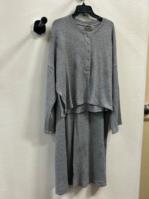 Vist Large View of Product Image Which is Used Express Jumpsuit L-12/14
