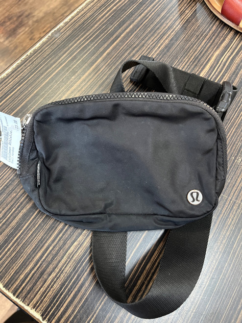 Vist Large View of Product Image Which is Used Lululemon Athletica Small Handbag
