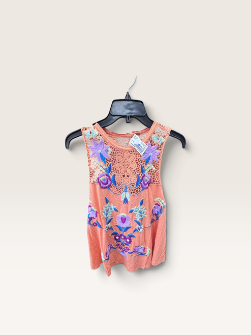 Vist Large View of Product Image Which is Used Free People Tank Top M-8/10