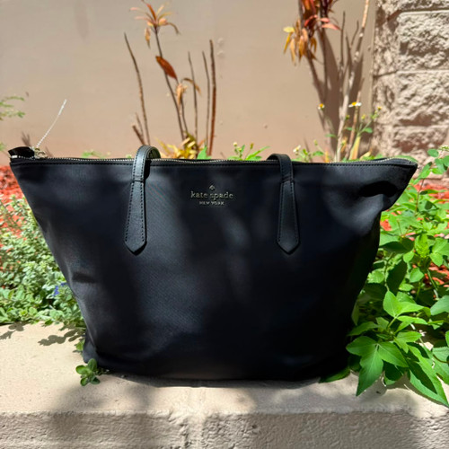 Vist Large View of Product Image Which is Used Kate Spade New York Small Handbag