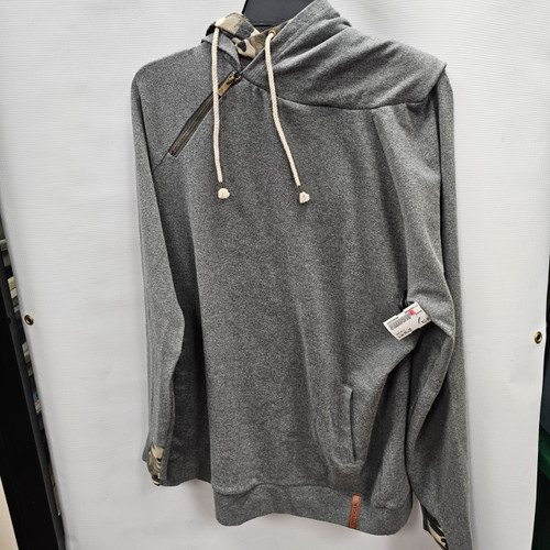 Vist Large View of Product Image Which is Used Unbranded Sweatshirt XXL-20