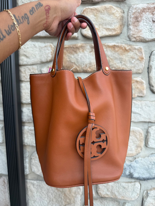 Vist Large View of Product Image Which is Used Tory Burch Small Leather Handbag