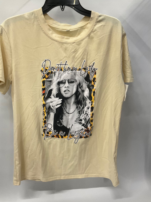 Vist Large View of Product Image Which is Used Unbranded T-Shirt M-8/10