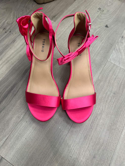 Vist Large View of Product Image Which is Used Torrid High Heels 13