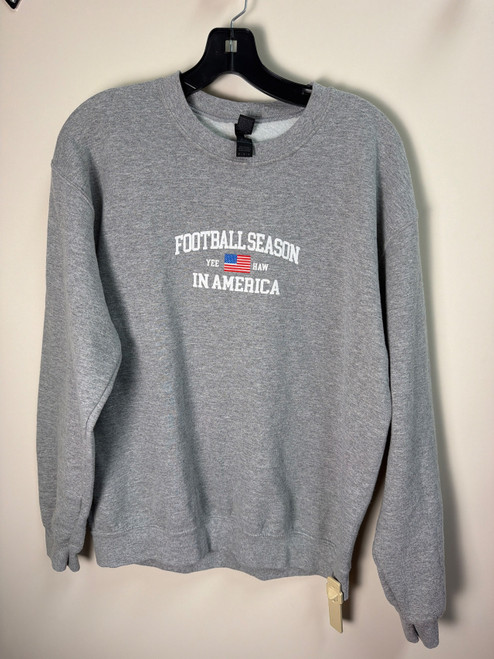 Vist Large View of Product Image Which is Used Unbranded Sweatshirt M-8/10