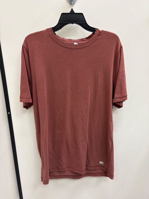 Vist Large View of Product Image Which is Used Vuori Mens Active T-Shirt L
