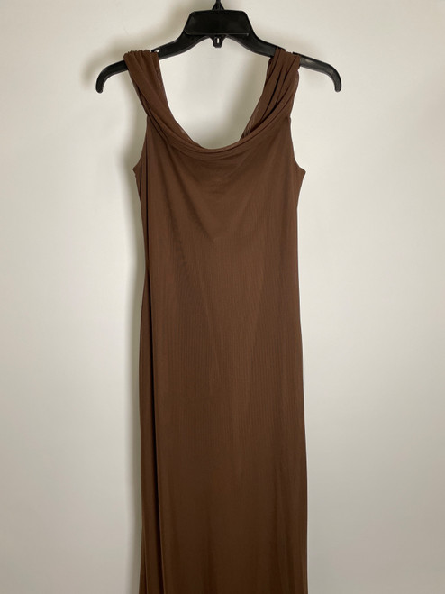 Vist Large View of Product Image Which is Used Beginning Boutique Long Dress B S-4/6