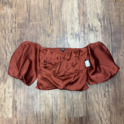 Vist Large View of Product Image Which is Used Express Short Sleeve Top L-12/14