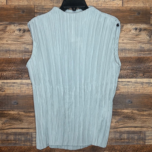 Vist Large View of Product Image Which is NWT Club Monaco Sleeveless Top S-4/6