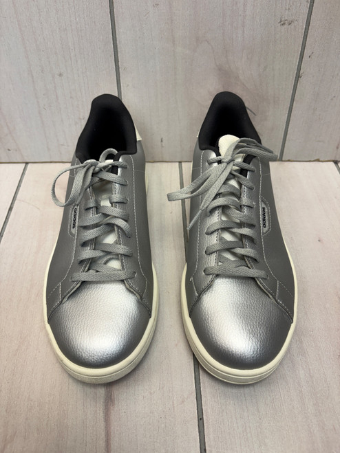 Vist Large View of Product Image Which is Used Adidas Casual Shoes 9.5