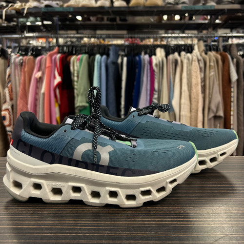 Vist Large View of Product Image Which is Used On Cloud Performance Shoes 7.5