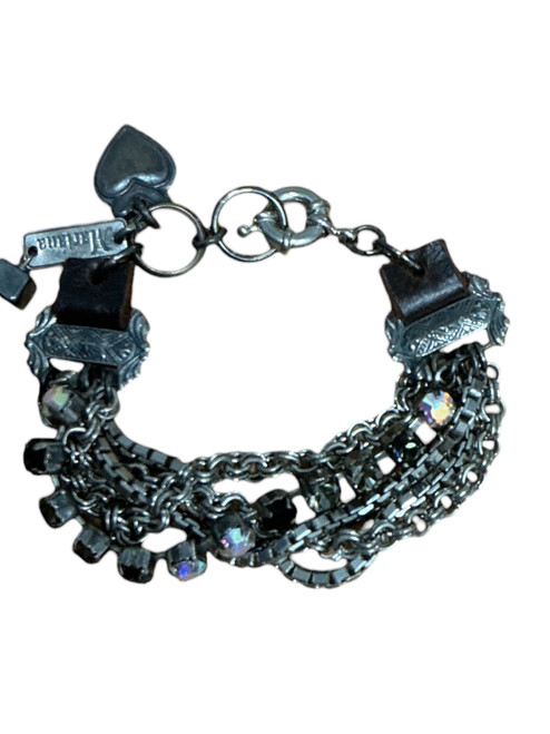 Vist Large View of Product Image Which is Used Mariana Bracelet