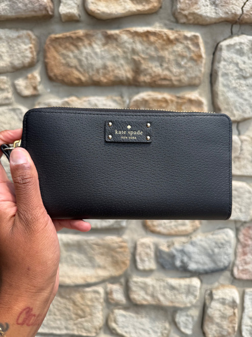 Vist Large View of Product Image Which is Used Kate Spade Leather Wallet