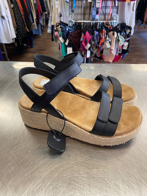 Vist Large View of Product Image Which is Used Abeo Wedge Sandals 10