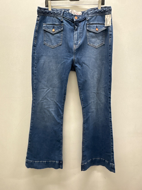Vist Large View of Product Image Which is Used Gap Denim 16-33