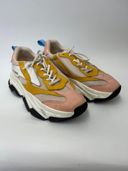 Vist Large View of Product Image Which is Used Steve Madden Performance Shoes 8