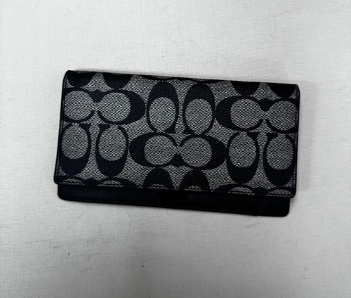 Vist Large View of Product Image Which is Used Coach Leather Wallet