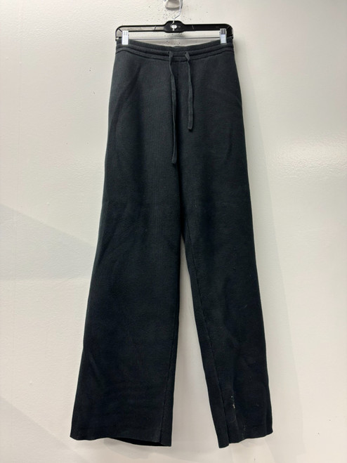 Vist Large View of Product Image Which is Used Alo Yoga Active Pant XXL 20/35