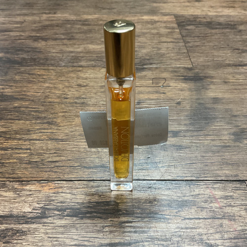 Vist Large View of Product Image Which is Used Dolce & Gabbana Perfume 