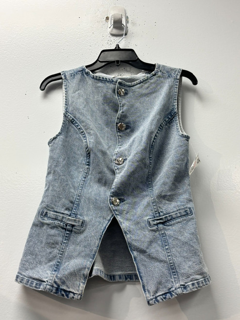 Vist Large View of Product Image Which is Used Unbranded Sleeveless Top XS-0/2