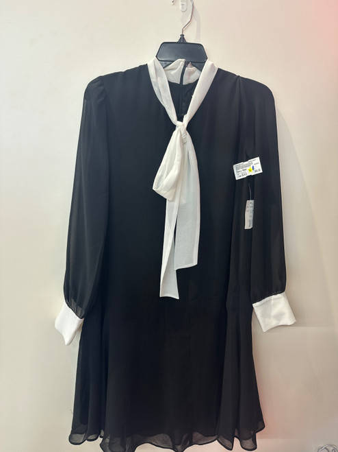 Vist Large View of Product Image Which is Used Alexia Admor Short Dress B XS-0/2