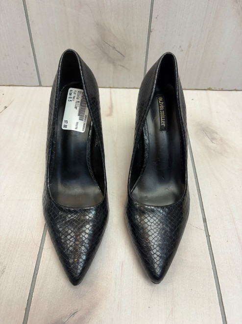 Vist Large View of Product Image Which is Used Olivia Miller High Heels 8.5