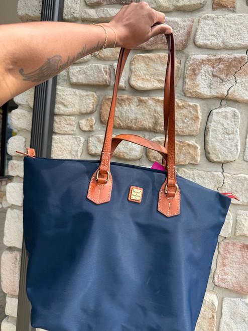Vist Large View of Product Image Which is Used Dooney & Bourke Large Handbag