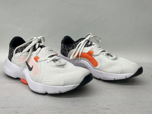 Vist Large View of Product Image Which is Used Nike Performance Shoes 7.5