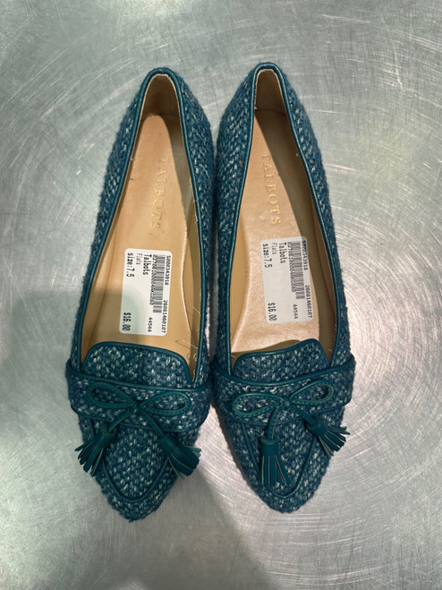 Vist Large View of Product Image Which is Used Talbots Flats 7.5