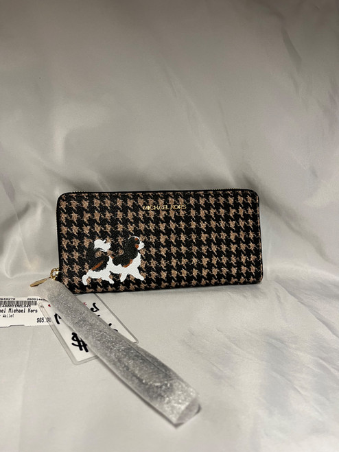 Vist Large View of Product Image Which is Used Michael Michael Kors Leather Wallet