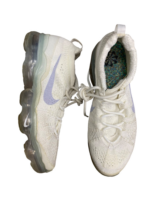 Vist Large View of Product Image Which is Used Nike Performance Shoes 8.5