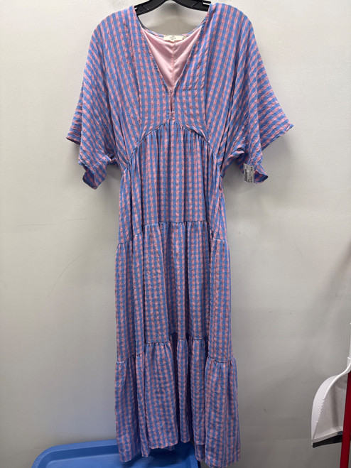 Vist Large View of Product Image Which is Used Blue/Pink Entro Long Dress B M-8/10