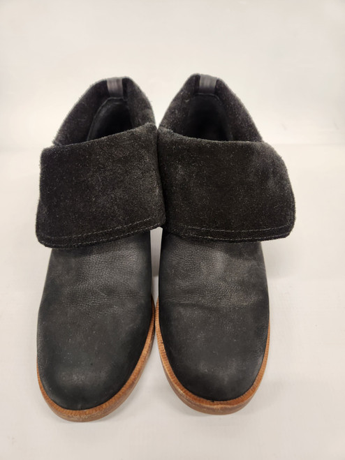 Vist Large View of Product Image Which is Used Ugg Australia Ankle Boots 6