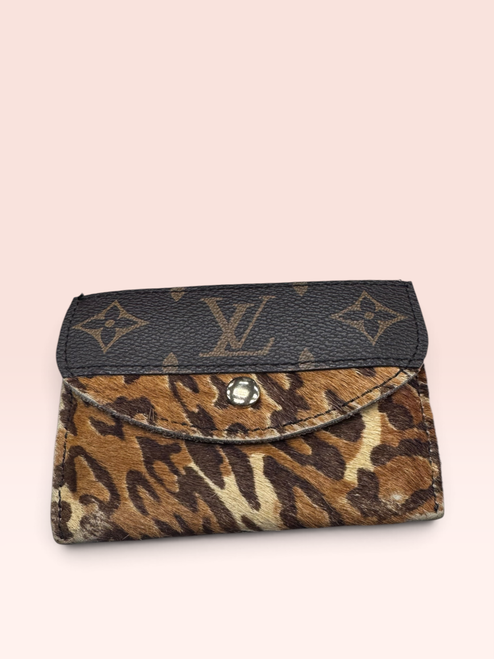 Vist Large View of Product Image Which is Used Inspired  Wallet