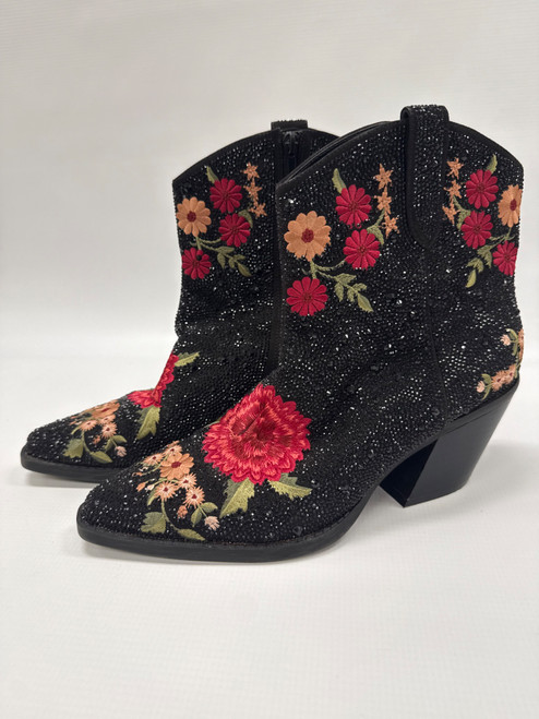 Vist Large View of Product Image Which is Used Inc Ankle Boots 9.5