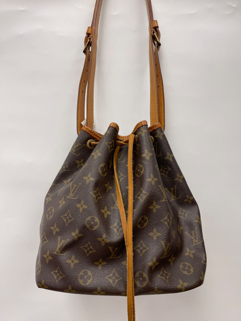 Vist Large View of Product Image Which is Used Louis Vuitton Large Leather Handbag As Is