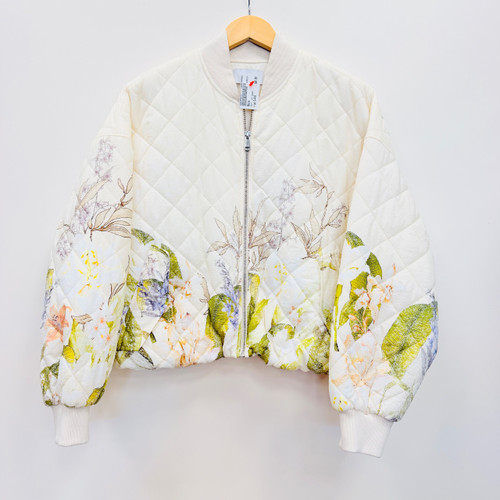 Vist Large View of Product Image Which is Used Reiss Short Light Jacket S-4/6