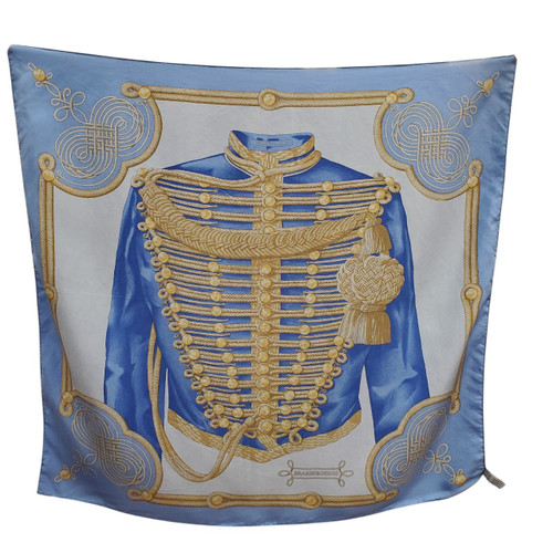Vist Large View of Product Image Which is Used Hermes Lightweight Scarf