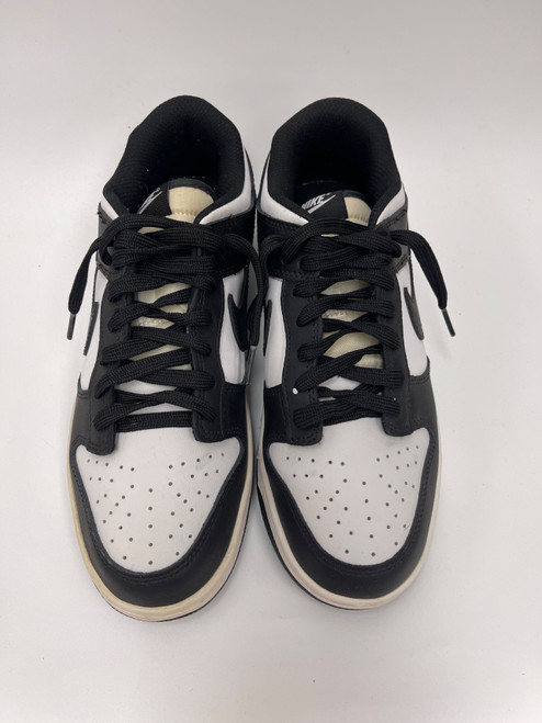 Vist Large View of Product Image Which is Used Nike Casual Shoes 8