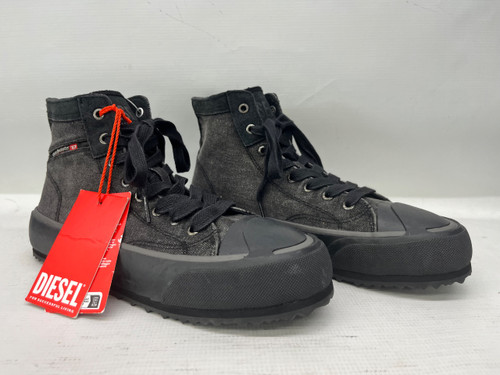 Vist Large View of Product Image Which is Used Diesel Mens Casual Shoes 10