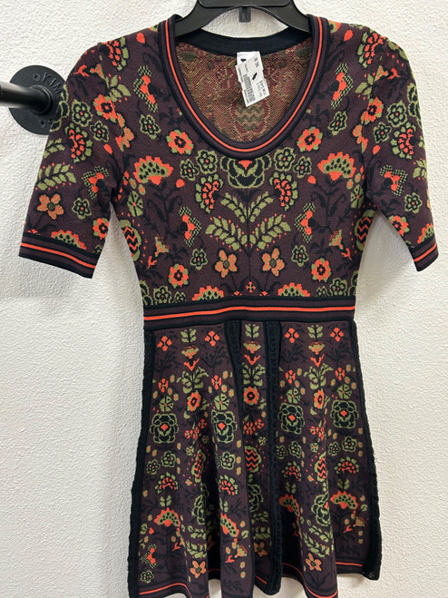 Vist Large View of Product Image Which is Used Unbranded Short Dress B S-4/6