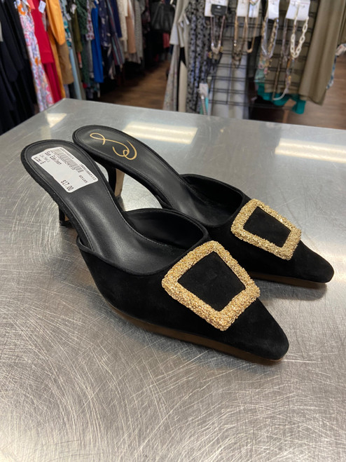 Vist Large View of Product Image Which is Used Sam Edelman Low Heels 8