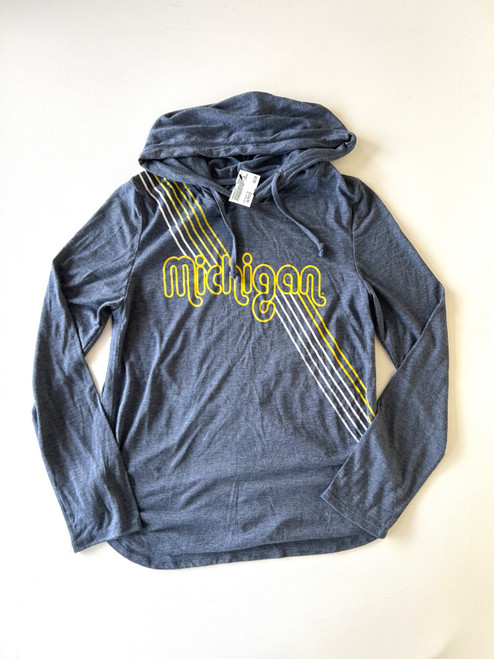 Vist Large View of Product Image Which is Used Unbranded Long Sleeve Top M-8/10