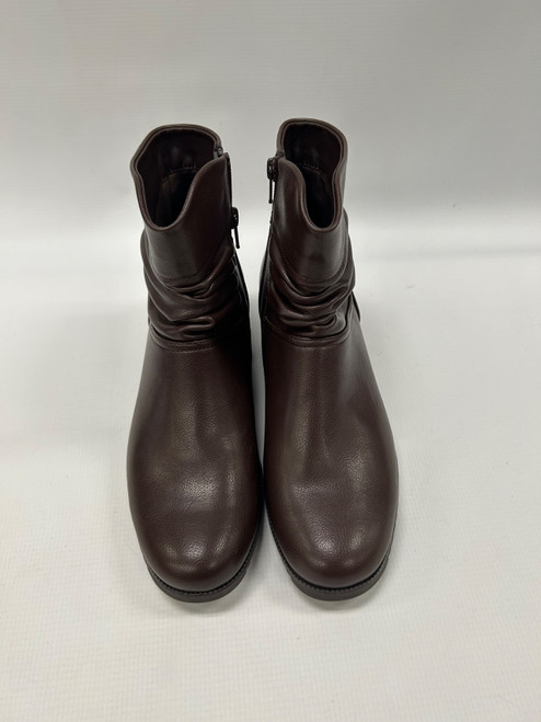 Vist Large View of Product Image Which is Used Cliffs By White Mountain Ankle Boots 9.5